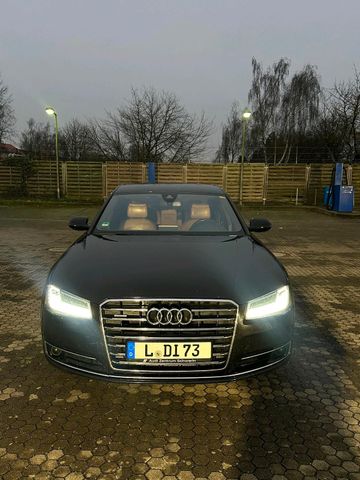 AUDI Audi A8 3.0 tdi Quattro