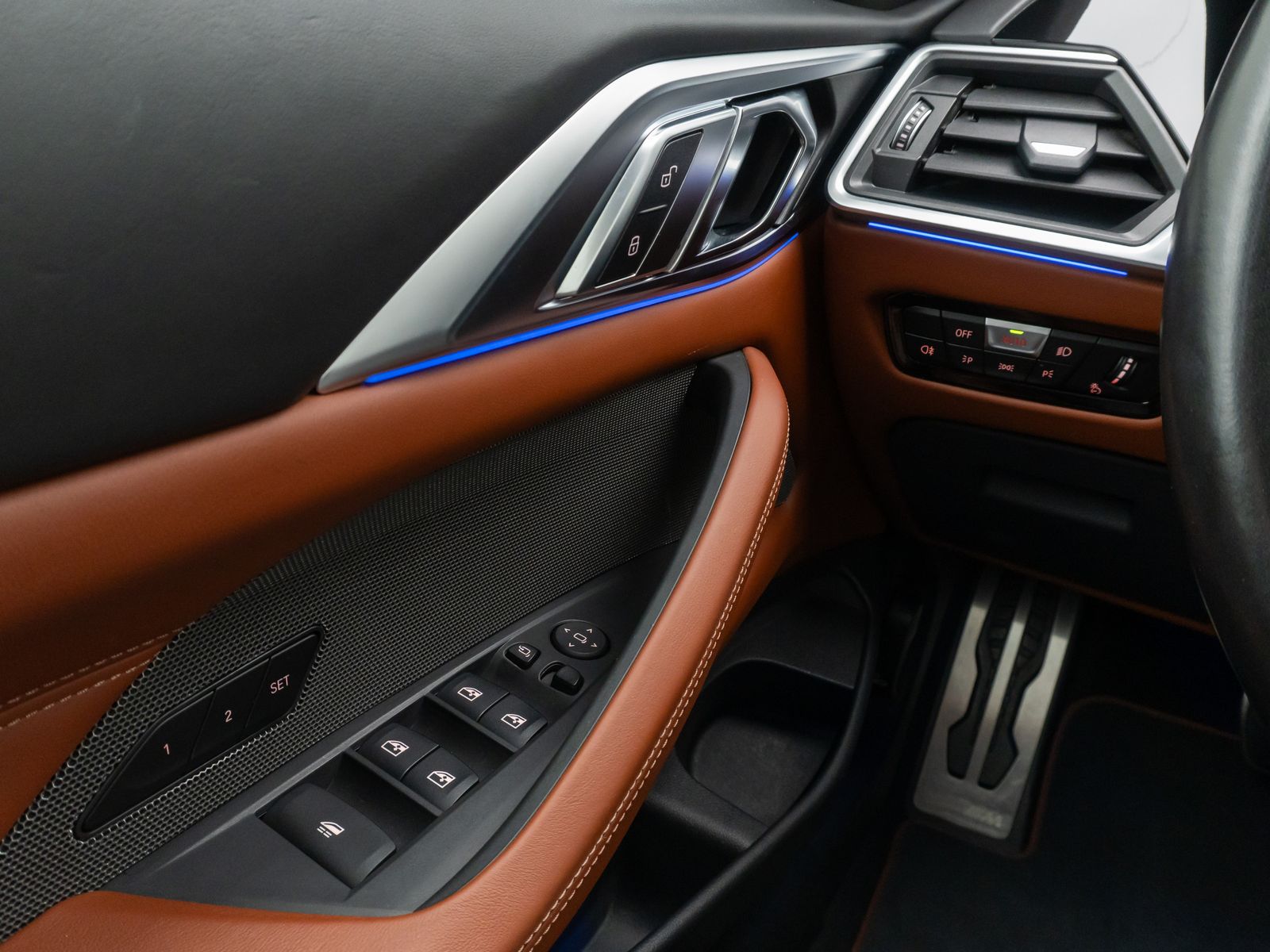 Fahrzeugabbildung BMW M440i xD Laser DAB HUD H/K Komfort Individual