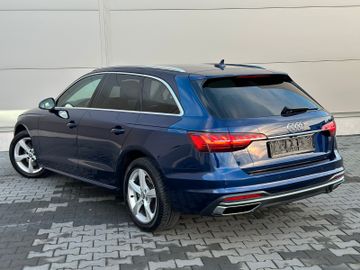 Audi A4 - 4