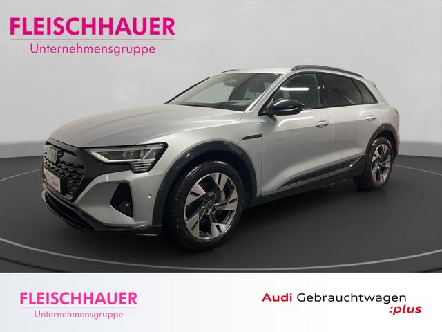 Audi Q8 e-tron 55 quattro advanced 300 kW LED HUD AHK