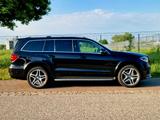 Mercedes-Benz d 4Matic/AMG Line/AHK/7-Sitzer/Pano/360°/Airmati - Mercedes-Benz GLS-Klasse Gebrauchtwagen in Hamburg
