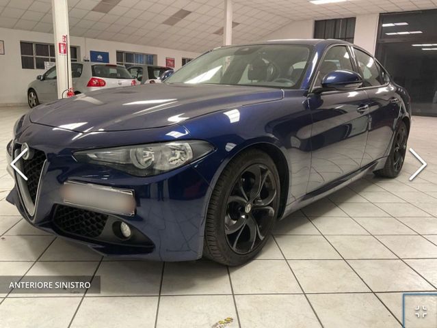 Alfa Romeo Giulia 2.2 Turbodiesel 150 CV Automat