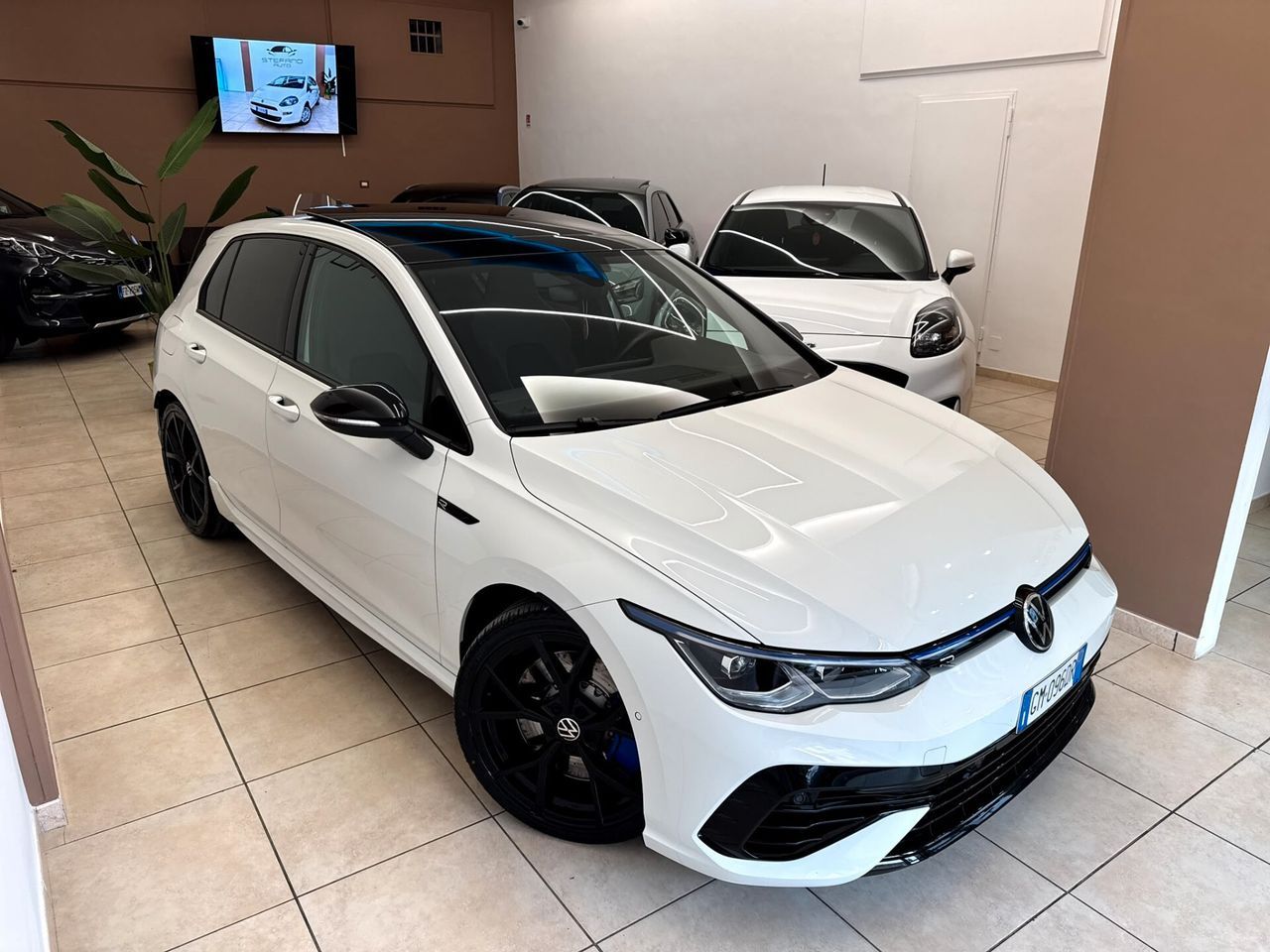 Volkswagen Golf 2.0 TSI DSG 4Motion R imagem 3