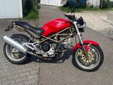 Ducati M900 Monster -Klassiker mit Mikuni-Flachschieber - DUCATI MONSTER 900