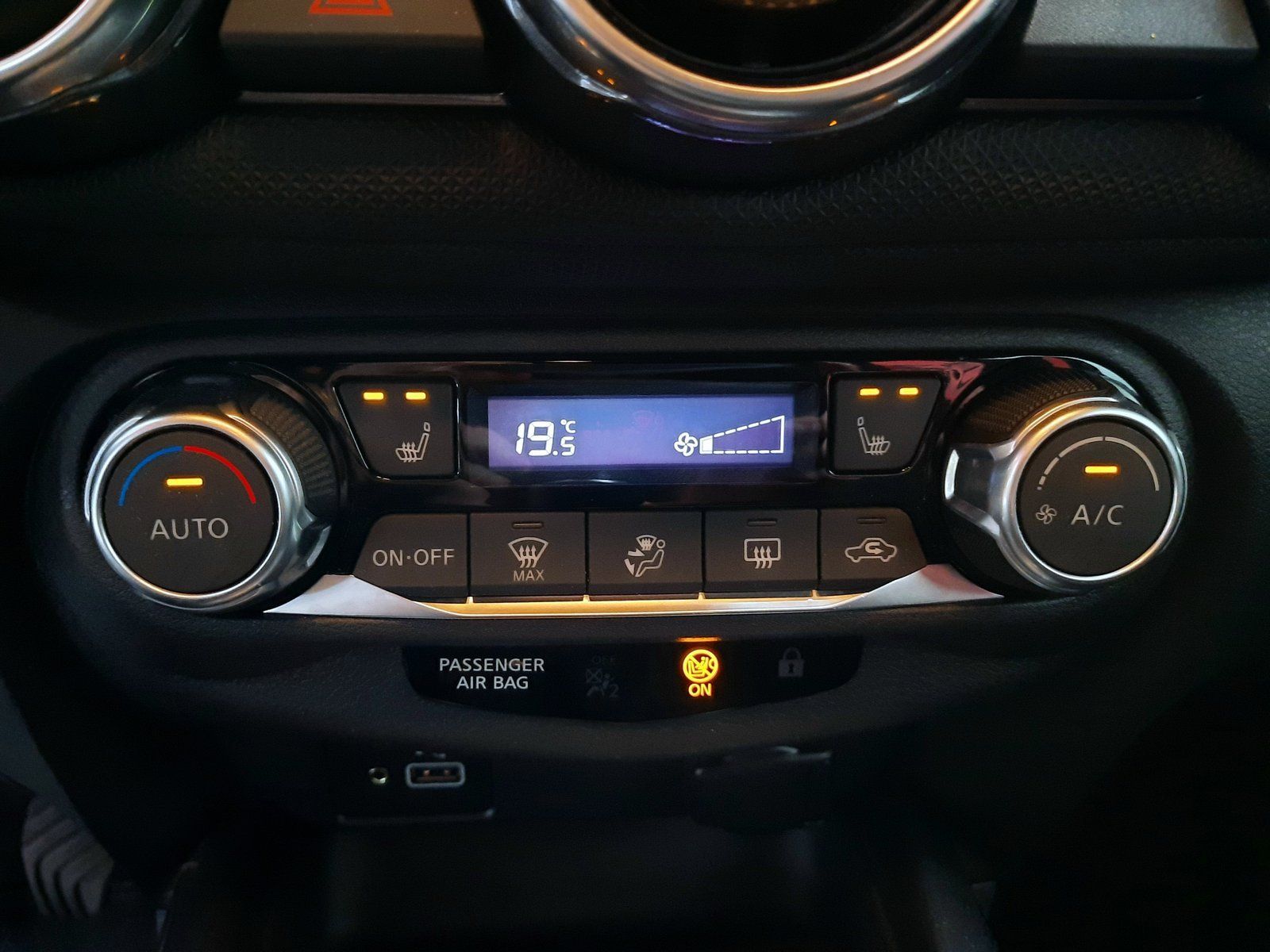 Fahrzeugabbildung Nissan Juke Acenta *Navi*Klima*Tempomat*Cam*Assist*LED*