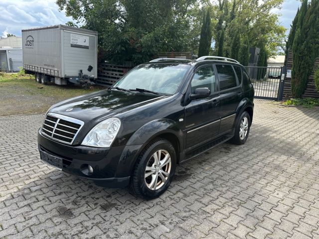 Ssangyong REXTON 4x4 AUTOMATIK LEDER 7 SITZE KLIMA