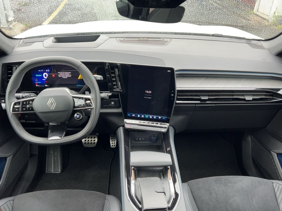 Renault Rafale - Bild 10