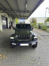 Jeep Wrangler 2.0 4xe Unlimited Sahara Automatik ... - Jeep Wrangler Sahara mit Hybrid-Antrieb (Benzin/Elektro)