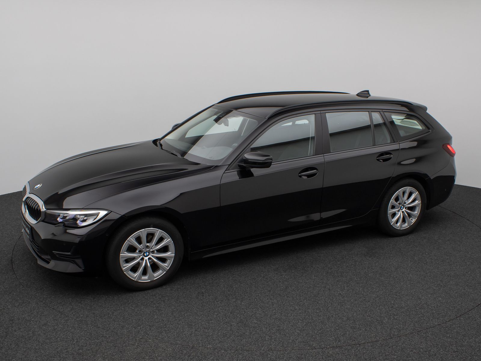 Fahrzeugabbildung BMW 320d Kamera DAB CockPitPro Stop&Go Komfort Alarm