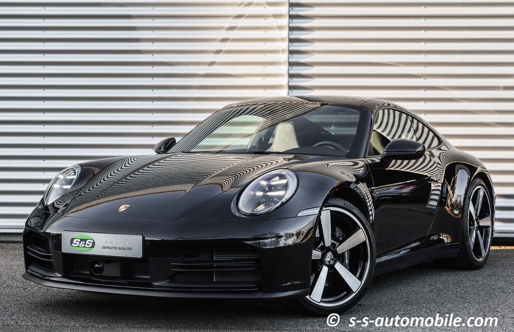 Image of Porsche 992