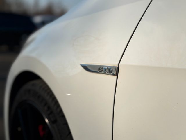 Volkswagen Golf 7 GTD  *SHZ*STDHZ*PANO*AHK*Keyless*