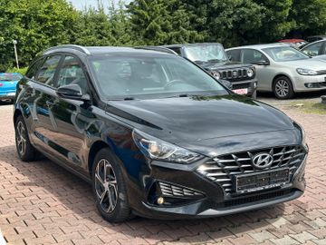 Bild 6 Hyundai i30 cw *Automatic*SitzHz*NAVI*AppleCar*