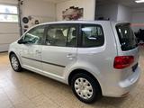 Volkswagen Touran Trendline 1.Hand Aut. - VW Touran Gebrauchtwagen in Bochum