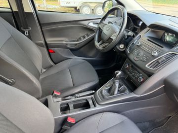 Ford Focus - 4