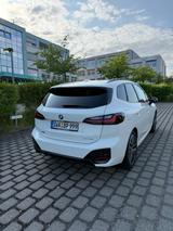 BMW 223iActive Tourer xDrive 360kam H&K pano AHK - gebrauchte BMW 223 Active Tourer aus dem Jahr 2024