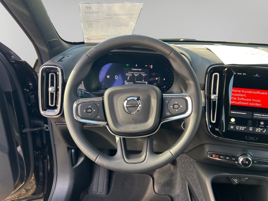 VOLVO XC40 B3 B DKG Plus Black Edition, FHZ VOLVO XC40 B3 B DKG Plus Black Edition, FHZ