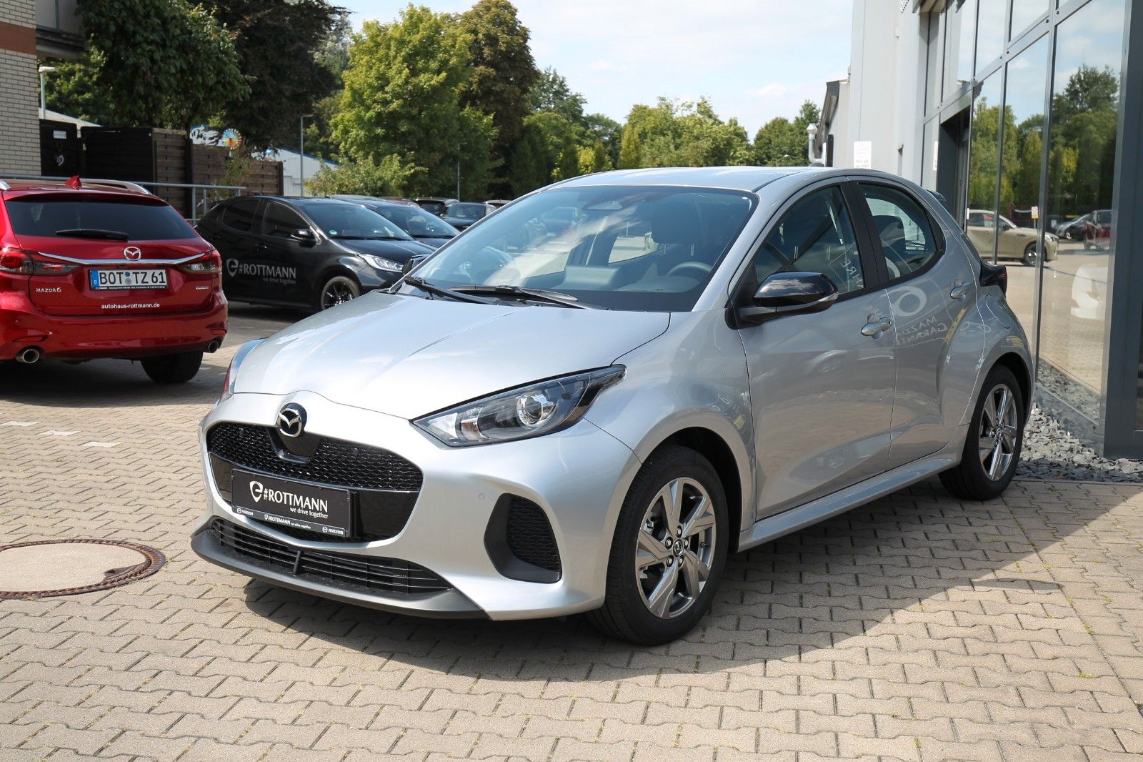 Mazda 2 Hybrid - Bild 2