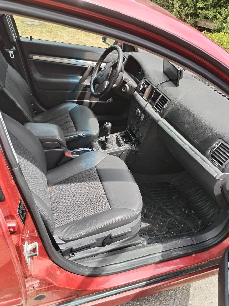 Opel Signum 2008 — photo 9
