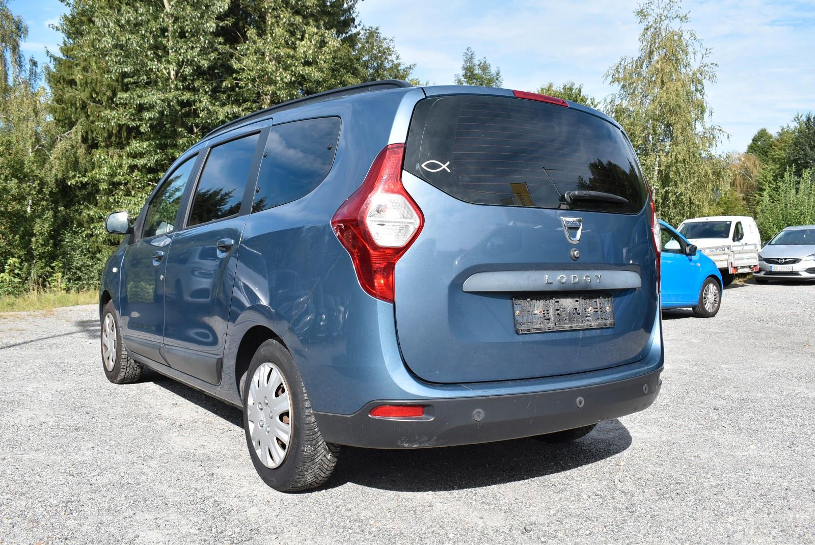 Dacia Lodgy 2015 — photo 11