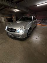 Mercedes-Benz CLK 240 ELEGANCE Elegance - Mercedes-Benz CLK 240 von privat