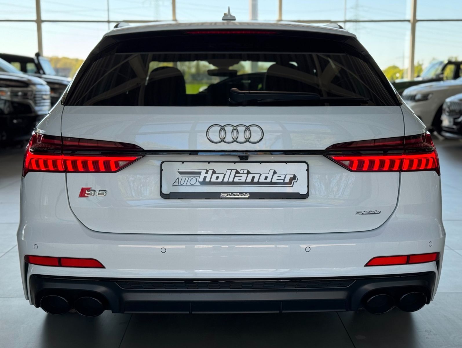 Fahrzeugabbildung Audi S6 Avant 3.0 TDI quattro "PANO Matrix-LED LM 20"