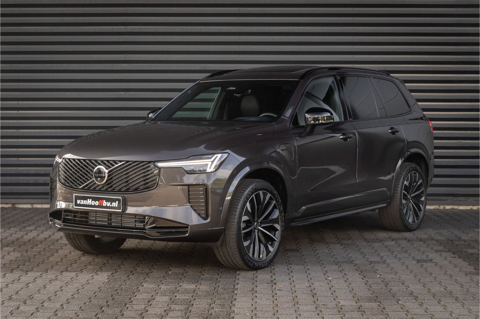 Volvo XC90 2.0 T8 Plug-in hybrid AWD Ultra Dark Bowers