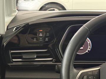 Volkswagen Caddy Maxi eHYBRID DSG LED ACC AHK KAMERA 7SITZ