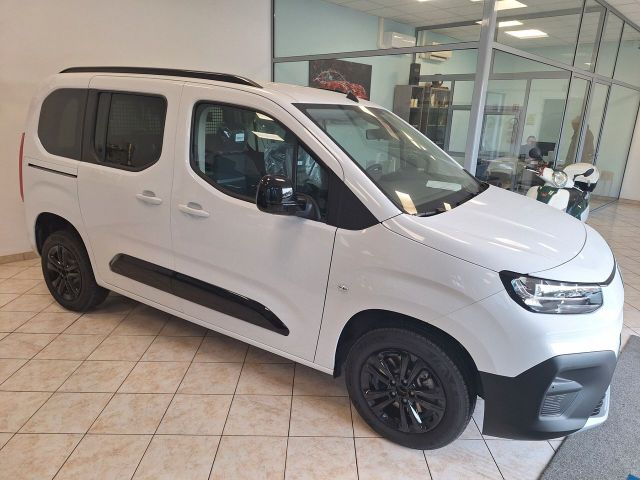 Otros Fiat Doblo Doblò 1.5 BlueHdi 130CV Combi N1