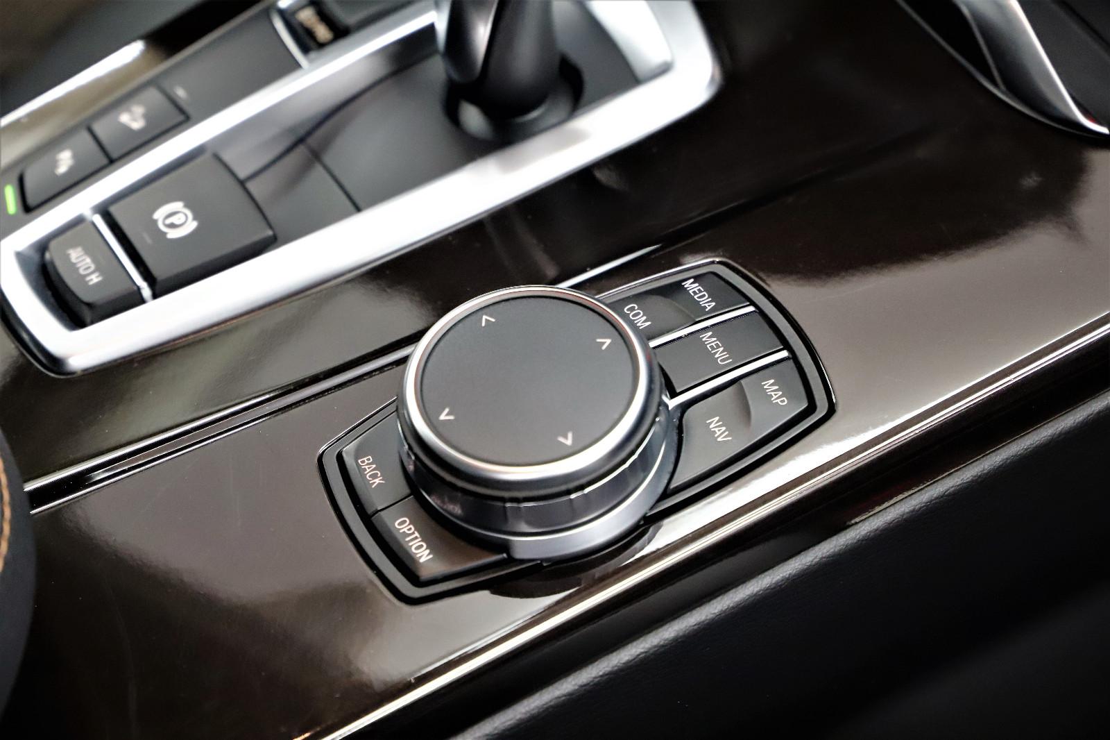BMW X3 xDrive 20d 190PS xLine Keyless Bi-Xenon Navi