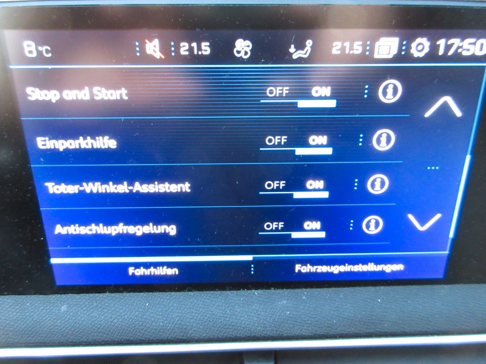 Fahrzeugabbildung Peugeot 5008 GT-LINE 1.5D LED/SHZ/VOLLLEDER/360°CAM