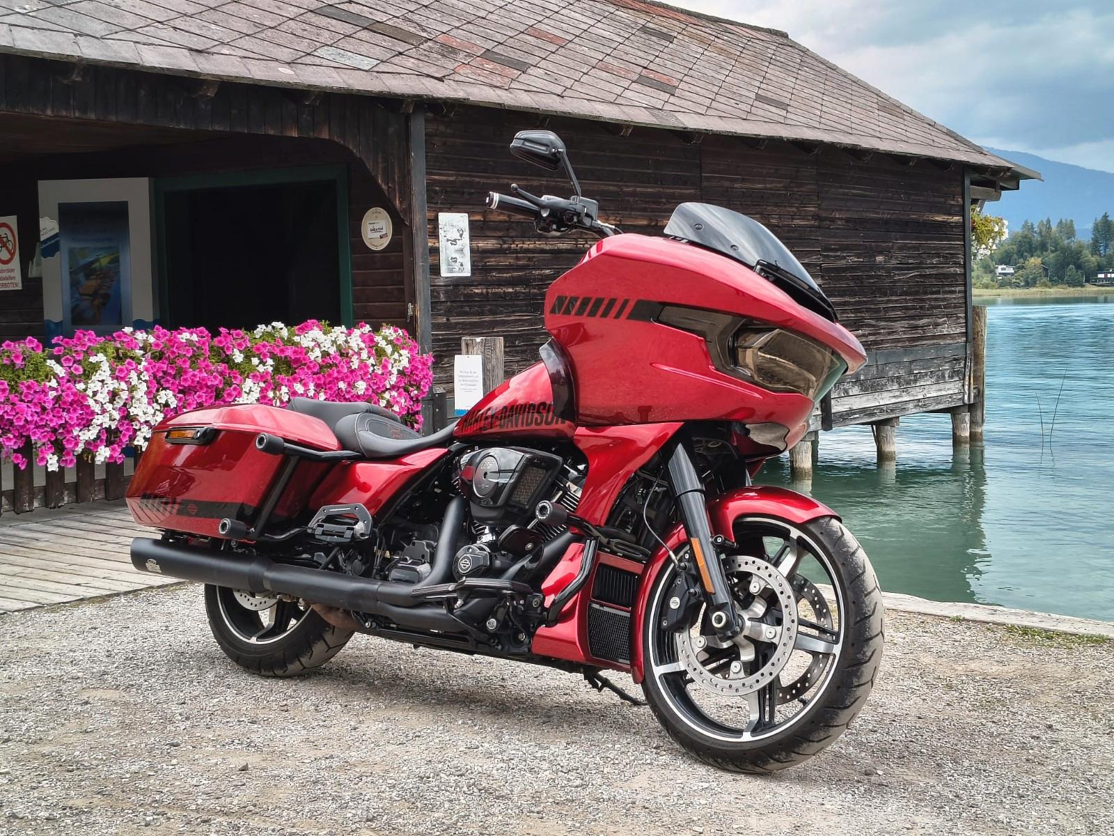 Harley-Davidson Road Glide Custom