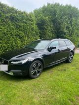 Volvo V90 Cross Country D5 AWD Pro Geartronic Pro - Volvo V90 Cross Country von privat