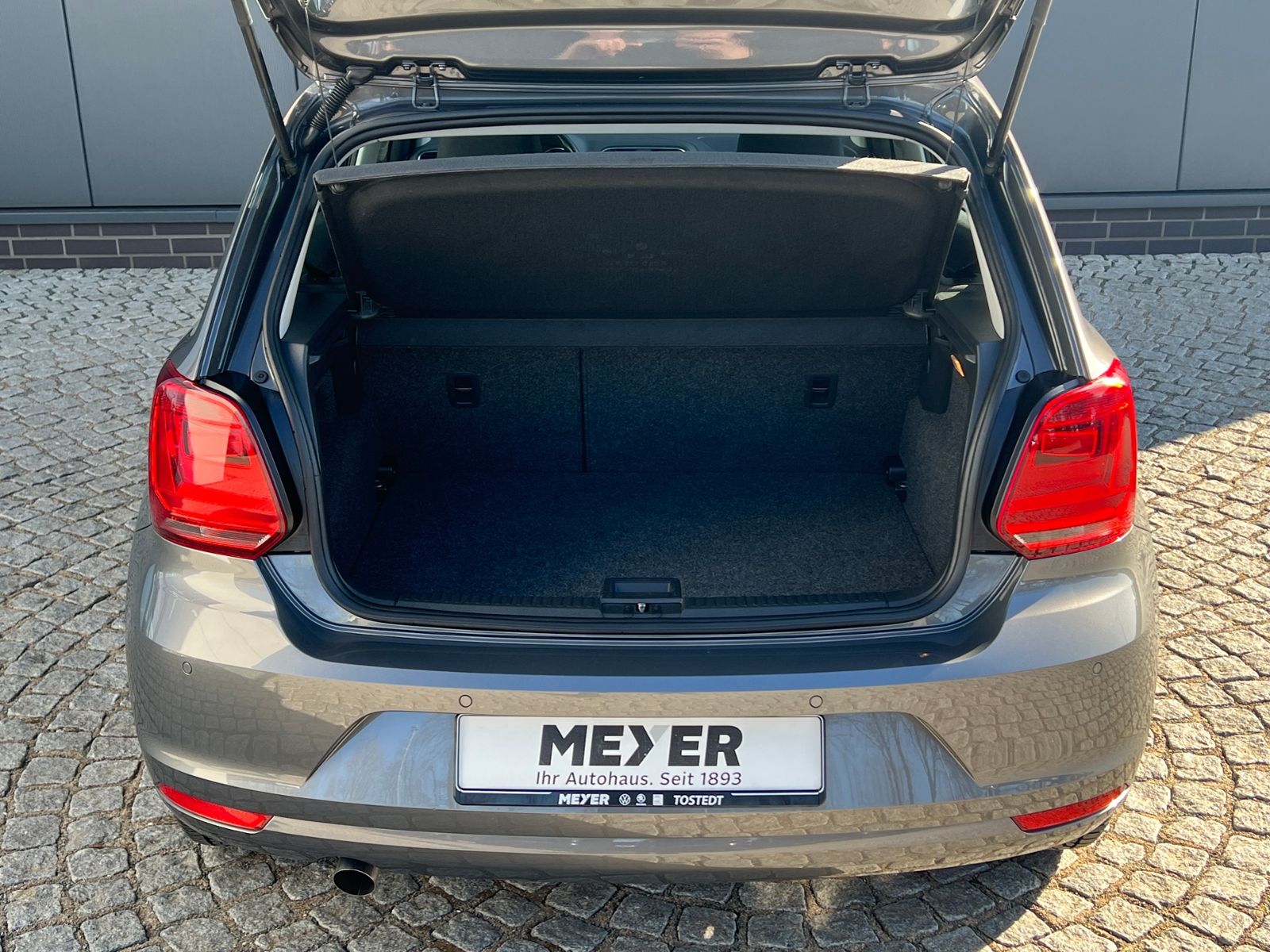 Fahrzeugabbildung Volkswagen Polo Comfortline 1.2 TSI DSG *Klima, Sitzhzg., P