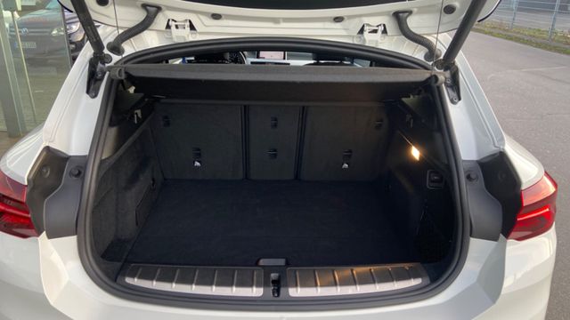 Fahrzeugabbildung BMW X2 sDrive 18 i M Sport NAVI, PDC !! 32.814 KM !!
