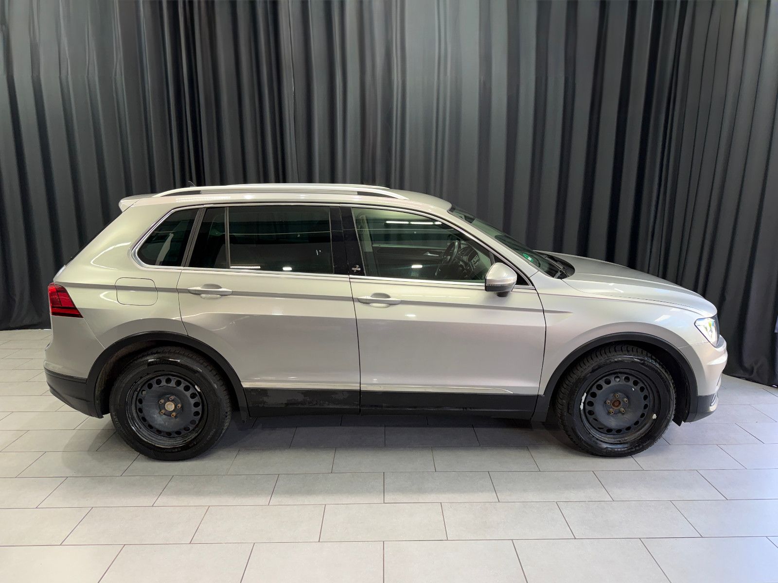Fahrzeugabbildung Volkswagen Tiguan Sound |AUTOMATIK|DSG|PDC