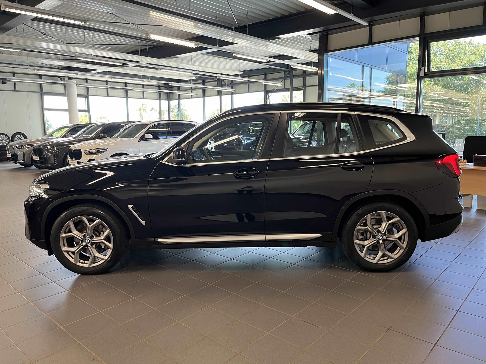 BMW X3 xDrive30d HUD RFK NAVI LED Laser HK LC PLUS