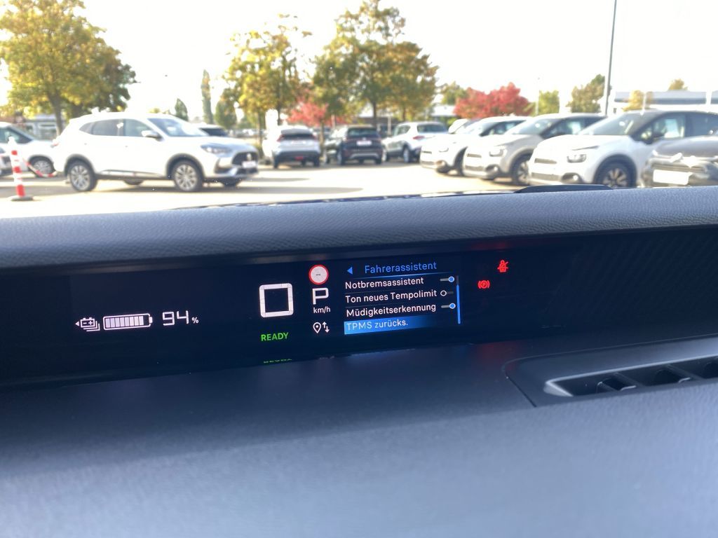 Fahrzeugabbildung Citroën e-C3 113 Standard-Range MAX *11 KW*Navi*LED*Indu