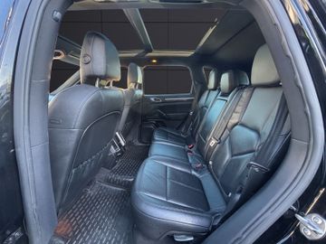 Porsche Cayenne - 12