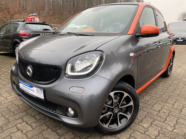 Smart ForFour Basis 66kW PANO PDC SHZ TEMPO