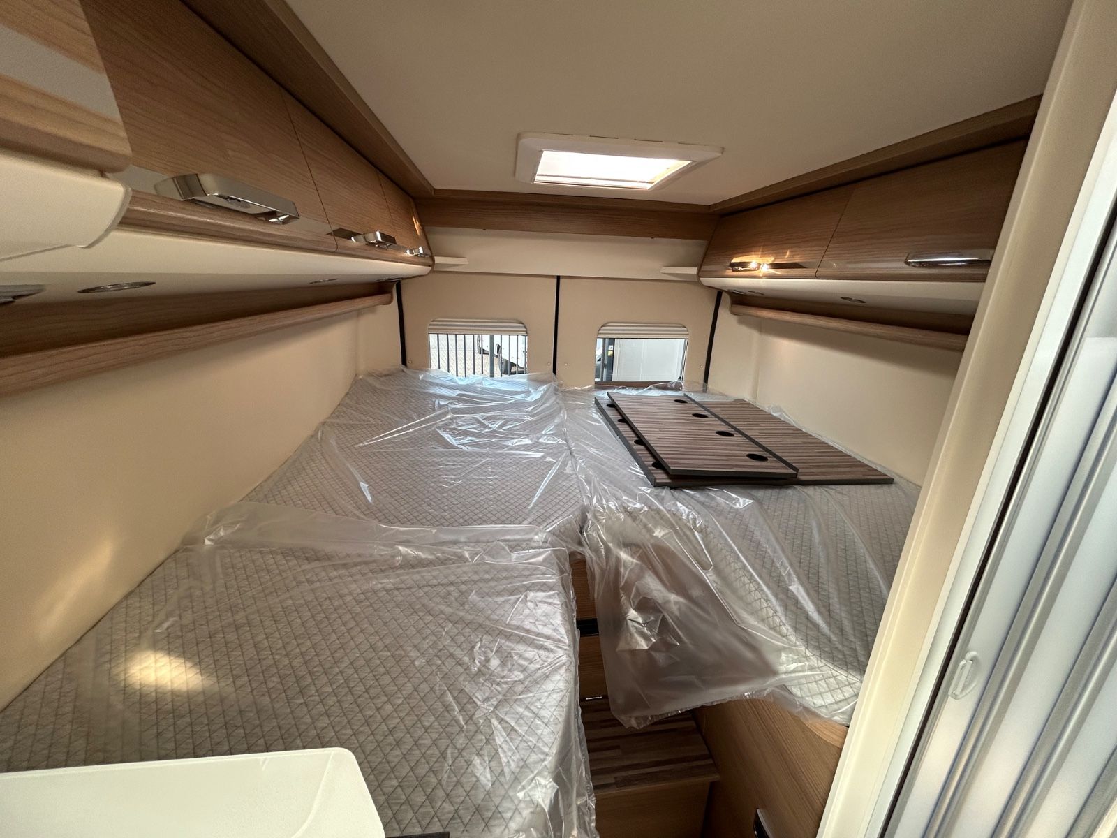 Fahrzeugabbildung Malibu Van Compact 600 LE MJ 25 Autom. Aktion