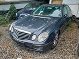 Mercedes-Benz Mercedes E Clas 220cdi Avantgard Vollfahrb... - Mercedes-Benz 220 in Frankfurt (Main)