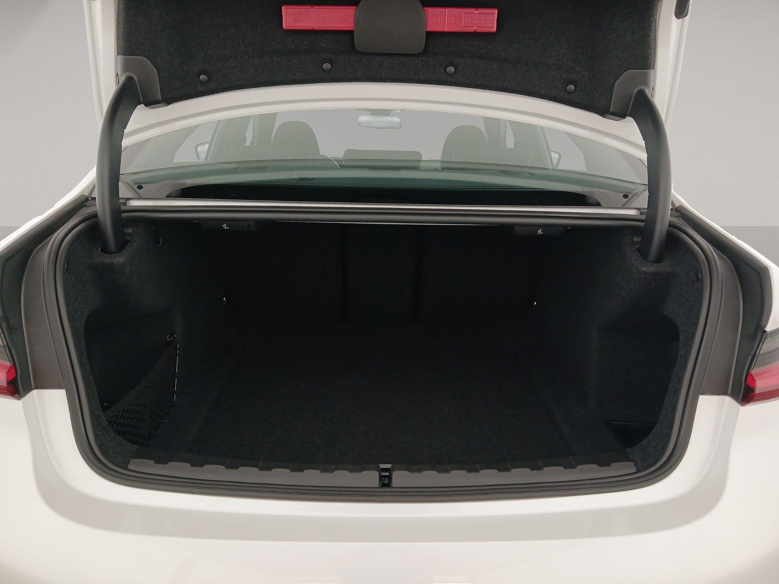 BMW 330 - Bild 13