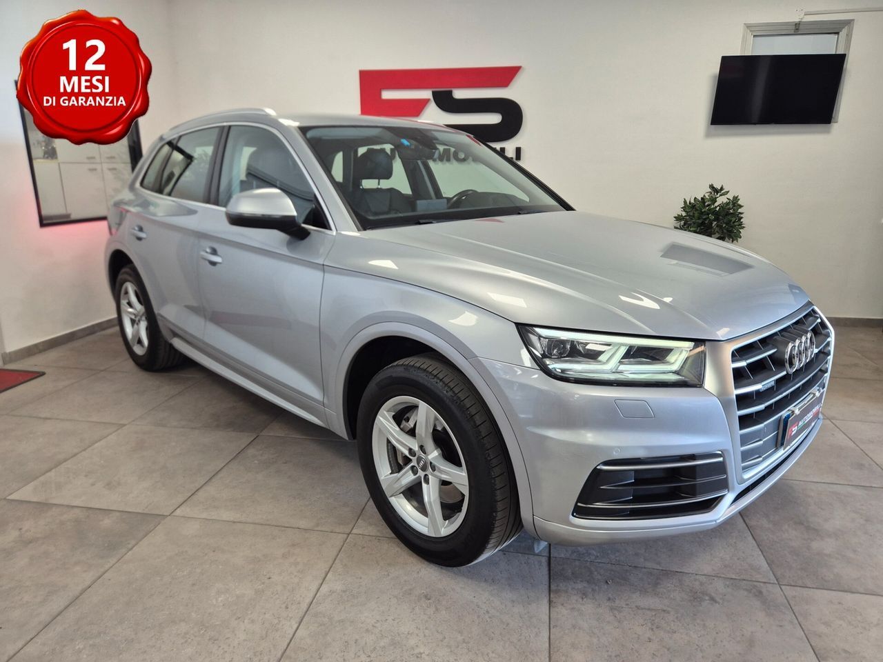 AUDI Audi Q5 2.0 TDI quattro S tronic Business Sport