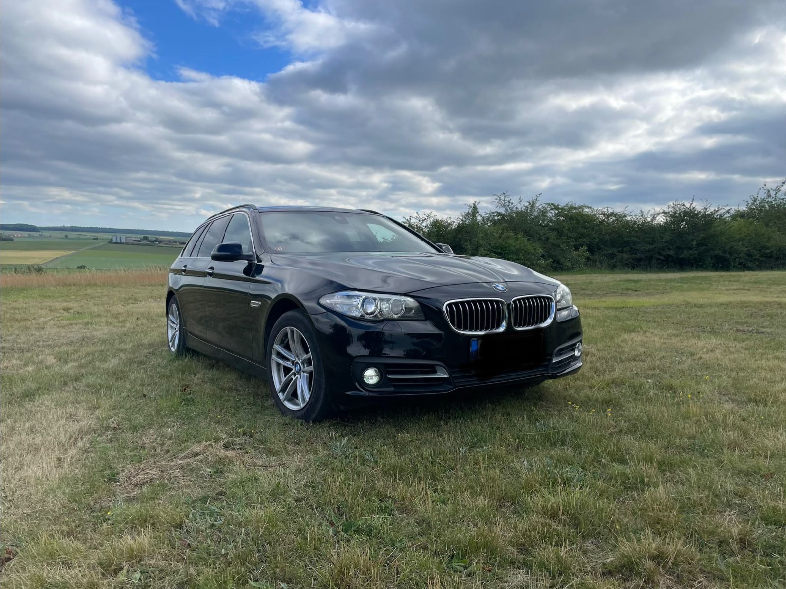 BMW 518d Touring Aut. | DPF neu | TÜV 06/2027 | AHK