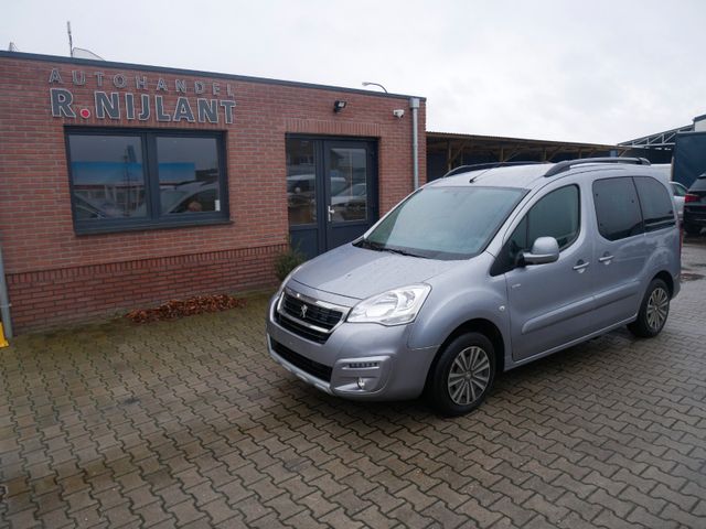 Peugeot Partner Tepee Active WASSERVERLUST MOTOR LAUFT