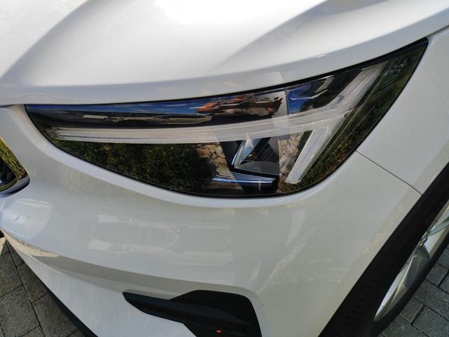 VOLVO XC 40 (Bild 8 von Array)