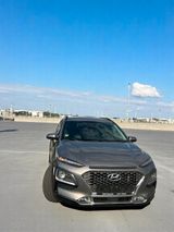 Hyundai Kona Premium 2WD - Hyundai KONA: Premium
