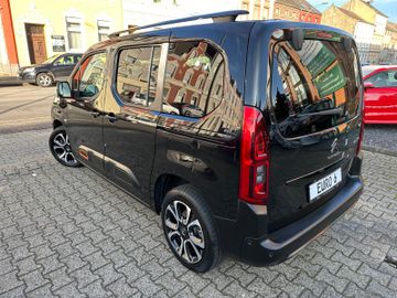 Fahrzeugabbildung Citroën Berlingo Shine M XTR HEAD UP PANO NAVI TEMPOMAT