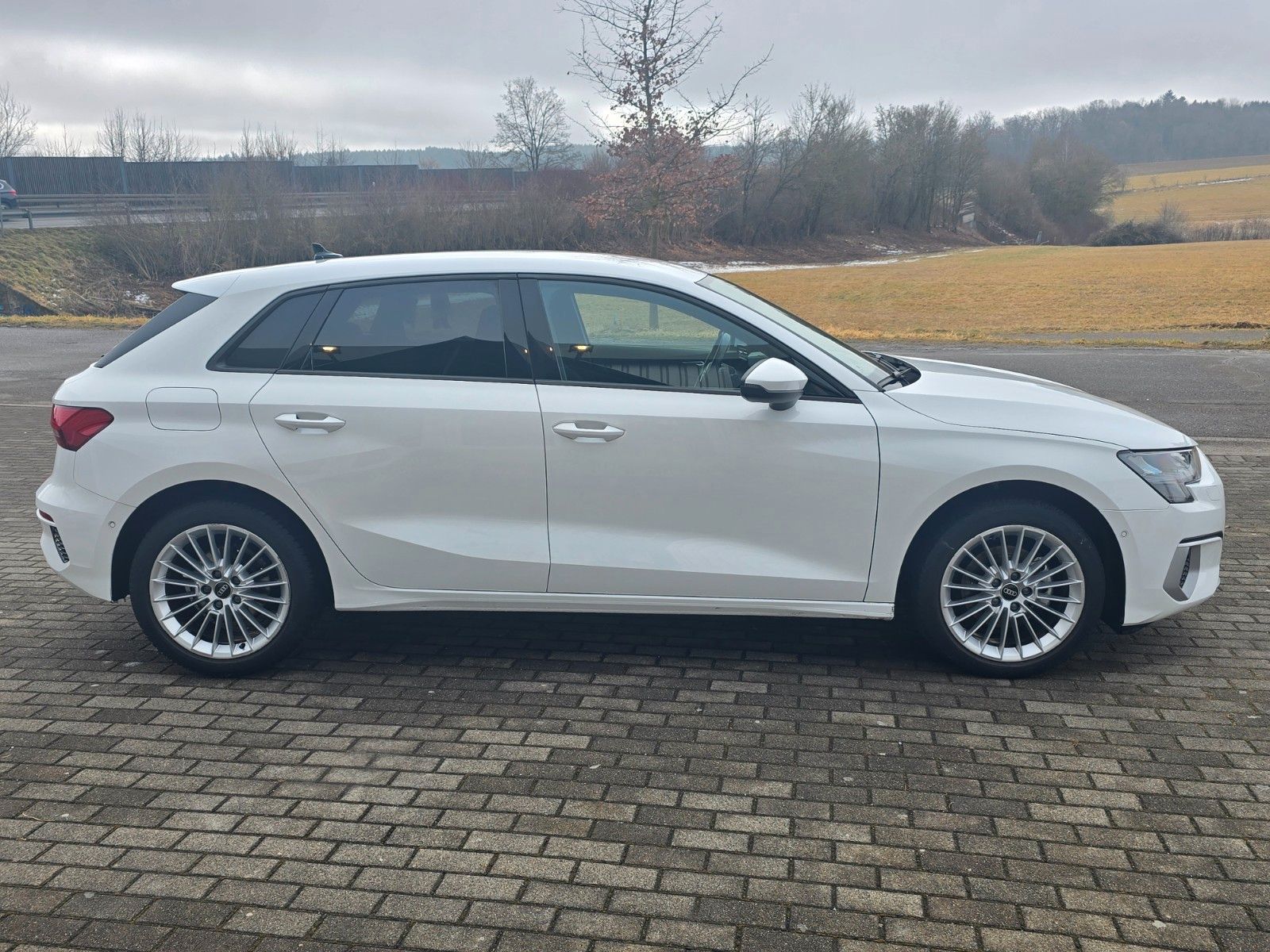 Audi A3 Sportback 30 TDI advanced/LED/ACC/PDC foto 4
