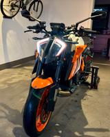 KTM 1290 Super Duke R EVO - KTM 1290 Super Duke R EVO